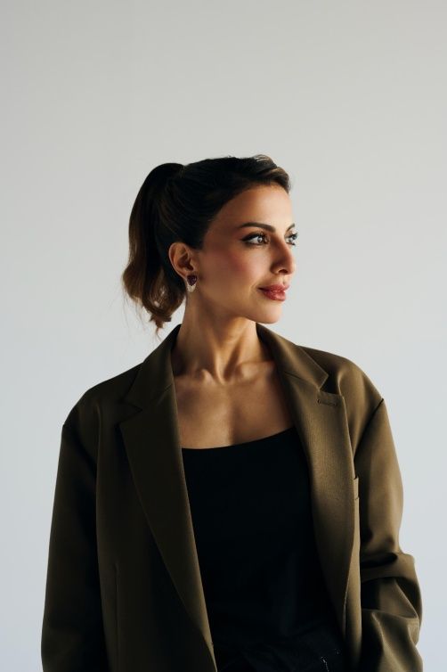 بصمة رياضية سعودية: سارا العطيشان تفتح لـ"دوت الخليج" أبواب رحلتها الملهمة في عالم اللياقة