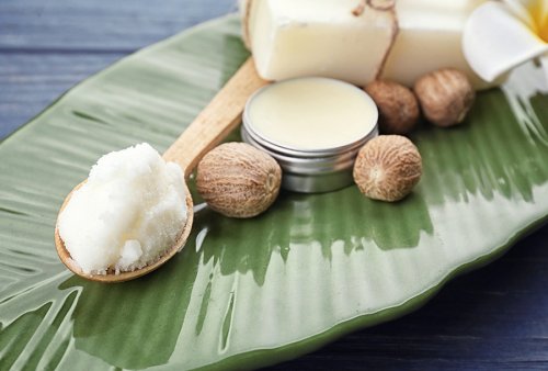 "هيحسدوكي من جماله"..!! زبده الشيا لفرد الشعر الجاف وبديل الكرياتين في المنزل طريقه موفره واقتصاديه.. شوف النتيجه بعد الاستخدام مباشرة.. !!