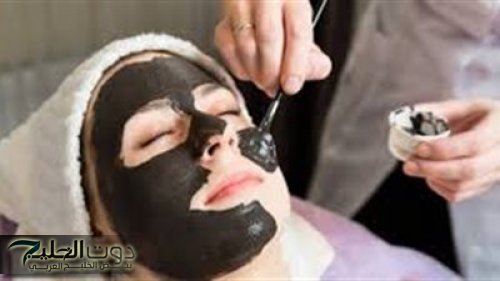 "لو جربتيه مش هتبطليه.. ماسك الفحم السحري هيخلي بشرتك مفيش منها اتنين!"