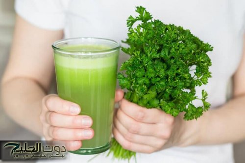 عشبة بجنيه واحد.. كوب واحد منها ينظف الكلى والجسم من السموم الضارة في 3 أيام فقط.. طريقة الاستخدام