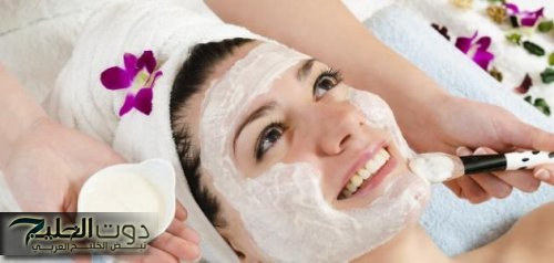 «هتبقى زي بشرة البيبيهات..!!» وصفة النشا والحليب لتفتيح وترطيب البشرة في نصف ساعة فقط.. خليكي ملكة جمال عصرك..!!