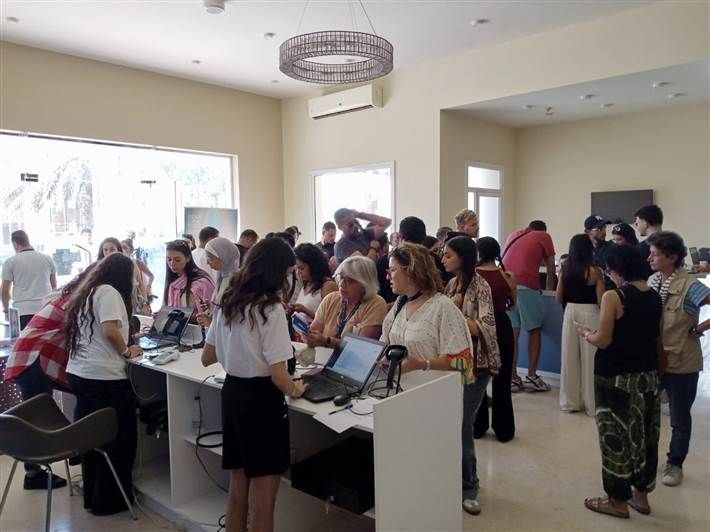 إقبال على شباك تذاكر عروض اليوم الأول للدورة السابعة من مهرجان الجونة السينمائي