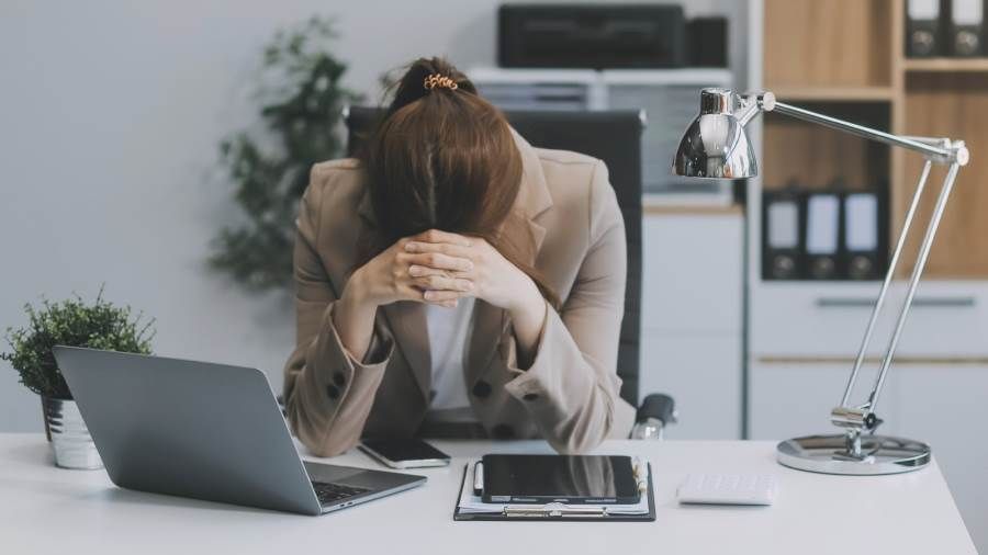 هل يؤثر العمل المكتبي على الصحة العقلية؟