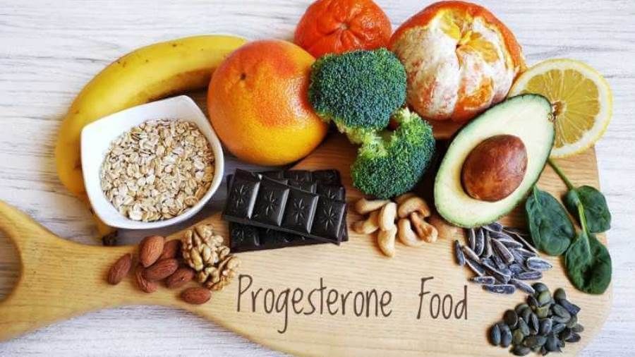 10 أطعمة تعزز مستويات هرمون البروجسترون بشكل طبيعي