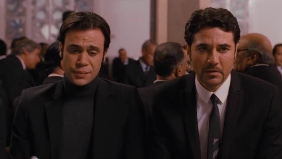 أحمد عز لـ محمد إمام: "شمس الزناتي" هيكسر الدنيا وجه الفنان أحمد عز رسالة للفنان محمد إمام وتمنى له نجاح فيلمه الجديد شمس الزناتي قائلا هيكسر الدنيا.وظهر إقرأ المزيد