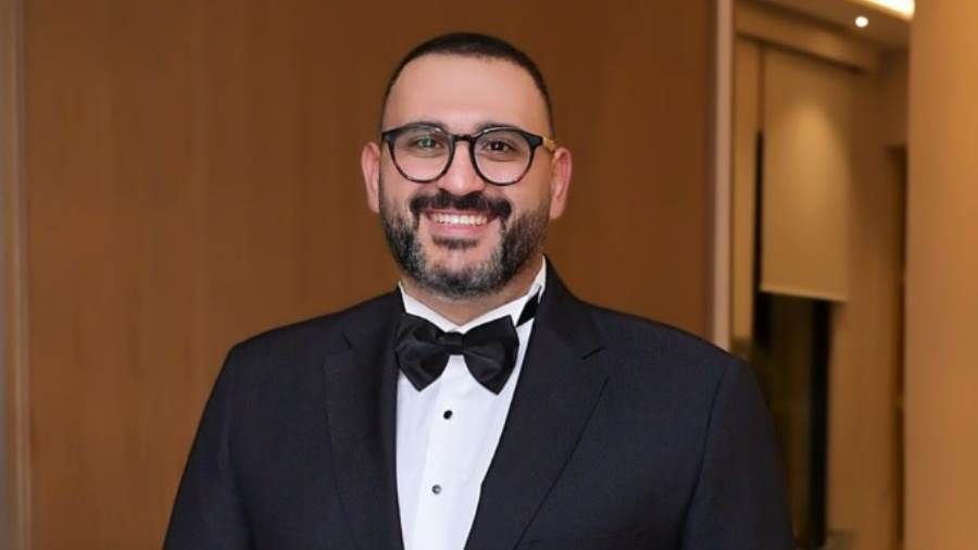 أكرم حسني يعود لمسرح موسم الرياض بمسرحية "ألف تيتة وتيتة" يستعد النجم أكرم حسني للقاء جمهوره في السعودية على المسرح من جديد من خلال العرض المسرحي ألف تيتة وتيتة ال إقرأ المزيد