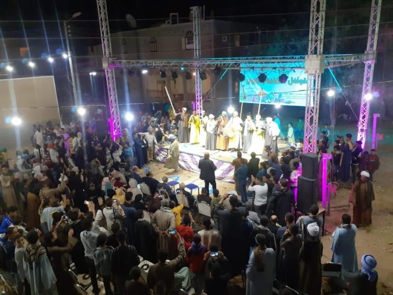 بإقبال كبير.. قصور الثقافة تواصل فعاليات قافلة ”أهالينا” بسوهاج ضمن مبادرة ”بداية...