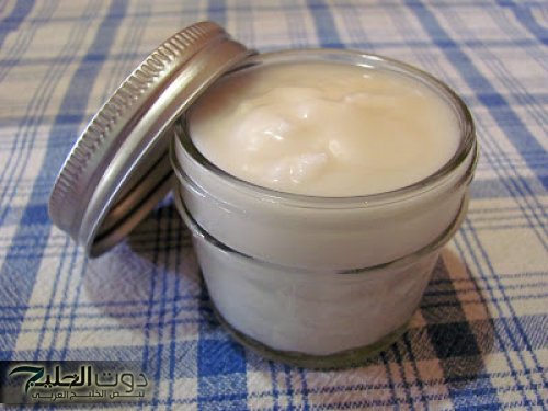 سيبك من الاعلانات وركزي في المكونات"...هقولك ازاي تعملي اقوي مزيل عرق بمكونات من بيتك ثابت وريحتة تجنن