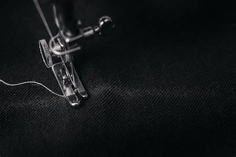 تفسير الخياط في الحلم رؤية خياط في المنام