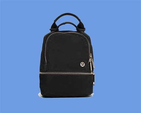 تفسير الحقيبه السوداء في الحلم رؤية الحقيبه باللون الاسود في المنام