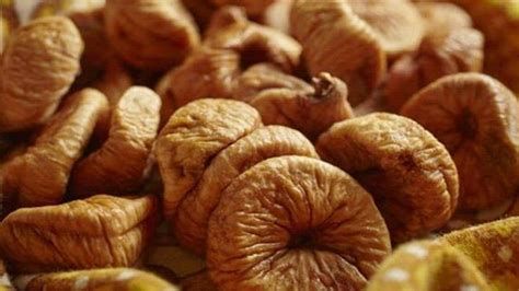 تفسير التين في الحلم رؤية التين في المنام