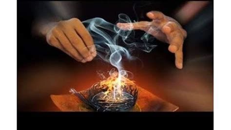 تفسير الساحرة في الحلم رؤية ساحرات في المنام