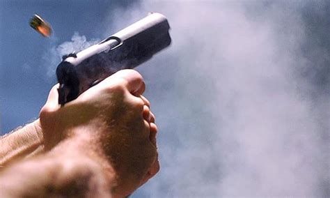 تفسير البندقيه في الحلم رؤية السلاح في المنام