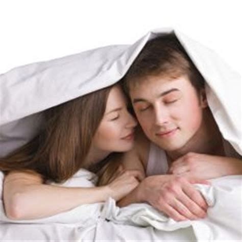 تفسير التعري في الشارع رؤيا شخص عاري في الحلم