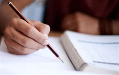 تفسير البيع في حلم رؤية بيع شيء في المنام