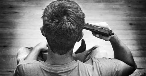 تفسير الانتحار في المنام ومعني رؤية حلمت اني انتحر