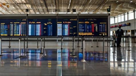 طريقة تغيير موعد الرحلة الخطوط السعودية 1446