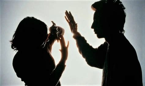 الضرب في المنام للمتزوجة