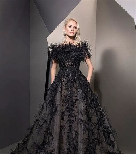 الفستان الأسود في المنام للمتزوجة