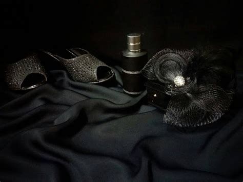 الثوب الاسود في المنام