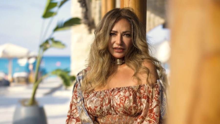 ليلى علوي تشارك بيومي فؤاد بطولة مسرحية "مشيرة الخطيرة" أعلنت النجمة ليلى علوي موعد عرض أحدث أعمالها المسرحية بعنوان مشيرة الخطيرة ويشاركها البطولة النجم بيومي فؤا إقرأ المزيد