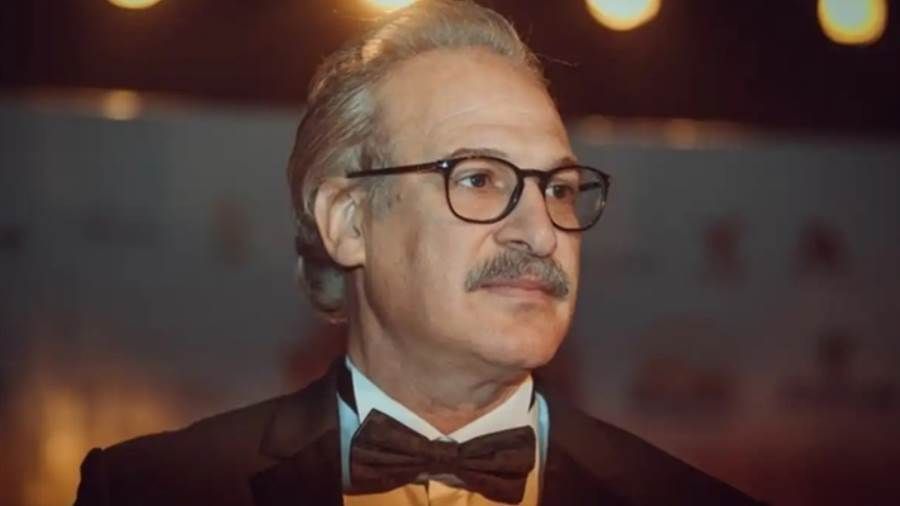 الحكم بحبس عمر زهران في قضية سرقة مجوهرات زوجة خالد يوسف قضت محكمة جنح الجيزة بحبس المخرج عمر زهران سنتين مع الشغل والنفاذ بتهمة سرقة مجوهرات السيدة شاليمار الشربتلي إقرأ المزيد