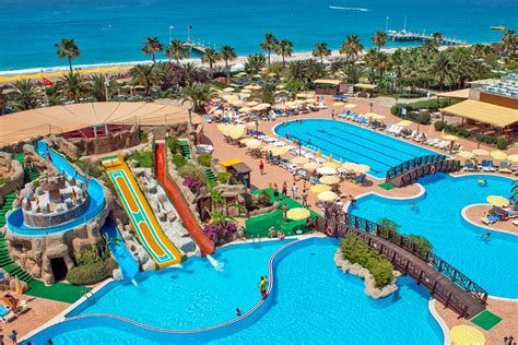 أفضل 9 منتجعات رائعة الجمال في تركيا