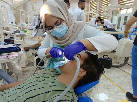 من هو افضل دكتور اسنان في الفروانية 2025