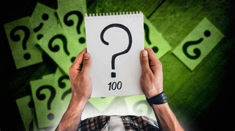 حل لغز من هو الذي ينام مرتديا حذاءه لا يفارقه