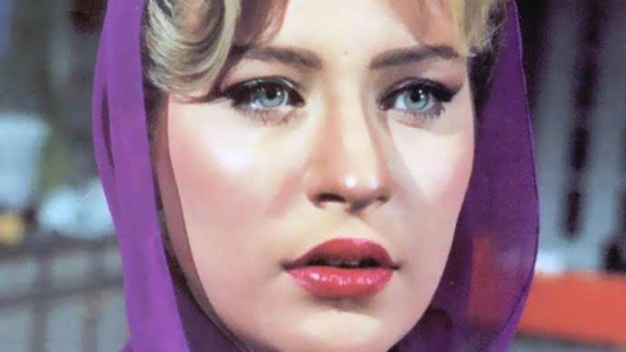 نجوم فقدناهم في عام 2024 في عام 2024 فقدنا عددا من الشخصيات البارزة التي تركت بصمتها في عالم الفن حيث كانوا جزءا لا يتجزأ من ذاكرة إقرأ المزيد