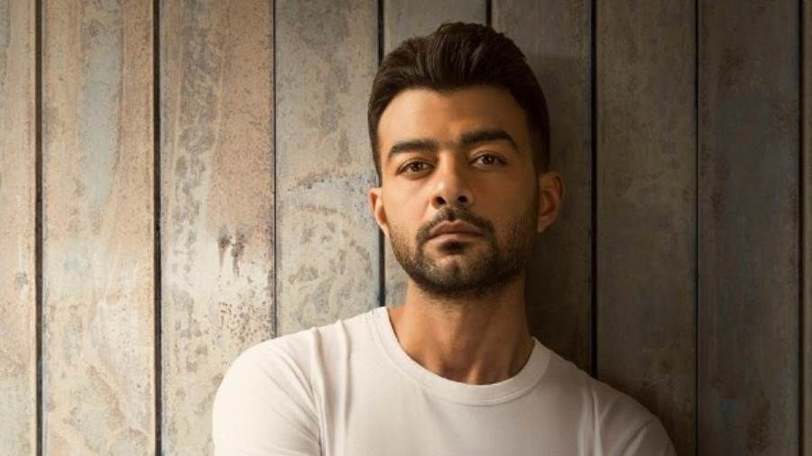 نقل الفنان هيثم شاكر للمستشفى لتعرضه لأزمة صحية طارئة قبل ساعات من انطلاق حفل تكريم اسم الملحن الراحل محمد رحيم المقام في دار الأوبرا المصرية مساء الأربعاء بمشارك إقرأ المزيد