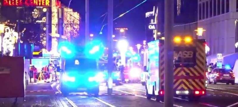 مصدر سعودي لرويترز المملكة حذرت السلطات الألمانية من منفذ الهجوم وسلوكه المتطرف...