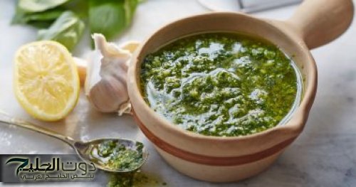 «من غير صبغة او مواد كيميائية».... مكون سحري طبيعي يغفل عنه الجميع يخلصك من شعر الشيب الأبيض في دقائق.. شعرك هيرجع اسود