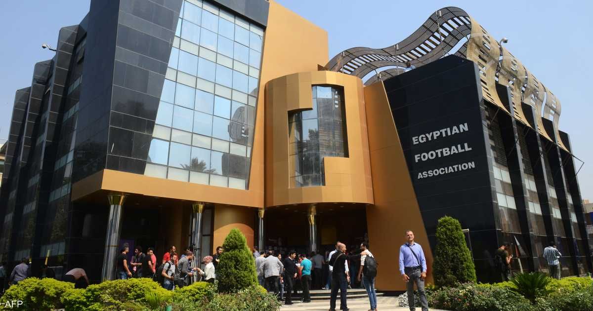 العالم اليوم - الاتحاد المصري يعاقب الأهلي والزمالك والإسماعيلي وبيراميدز