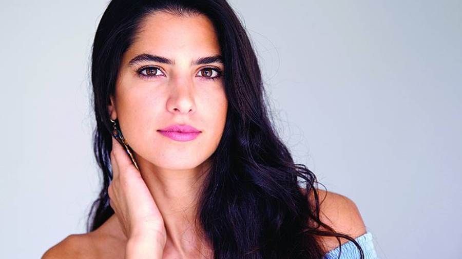 كارمن بصيبص ترزق بطفلها الأول أعلنت الفنانة اللبنانية كارمن بصيبص منذ قليل عن استقبالها لمولودها الأول بعد 8 سنوات من زواجها وذلك عبر حسابه إقرأ المزيد