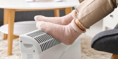 أسباب برودة القدمين شتاءً