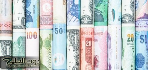 هبوط في سعر الريال السعودي أمام العملات في تعاملات اليوم