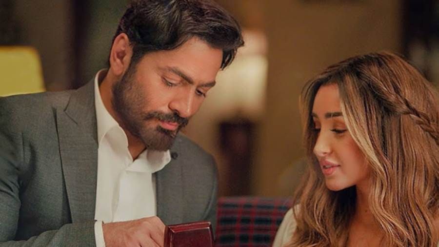 تامر حسني يهنئ هنا الزاهد ويشيد بمسلسل إقامة جبرية حرص الفنان تامر حسني على دعم الفنانة هنا الزاهد والإشادة بها بعد عرض أحدث أعمالها الفنية مسلسل إقامة جبرية إقرأ المزيد