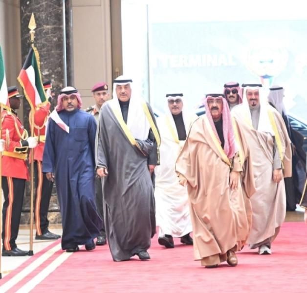 امير الكويت يتوجه إلى المملكة المتحدة تلبية لدعوة شخصية من الملك...