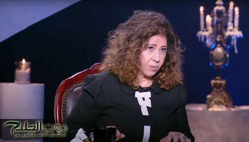مفاجأة “مزلزلة” ستهز السعودية والإمارات ومصر قريباً.. لن تتوقعوا ماذا قالت العرافة العملاقة ليلى عبد اللطيف ولماذا أجهشت بالبكاء بحرقة!