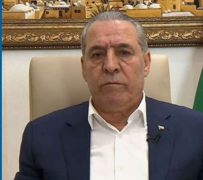 حسين الشيخ: مصر وقفت موقفا مشرفا فى منع التهجير ودعمت صمود شعب...