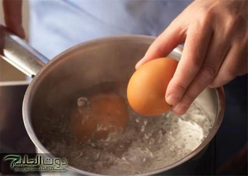 فوائد إضافة الخل عند سلق البيض