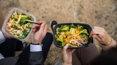 العبوات البلاستيكية تهدد حياتك!