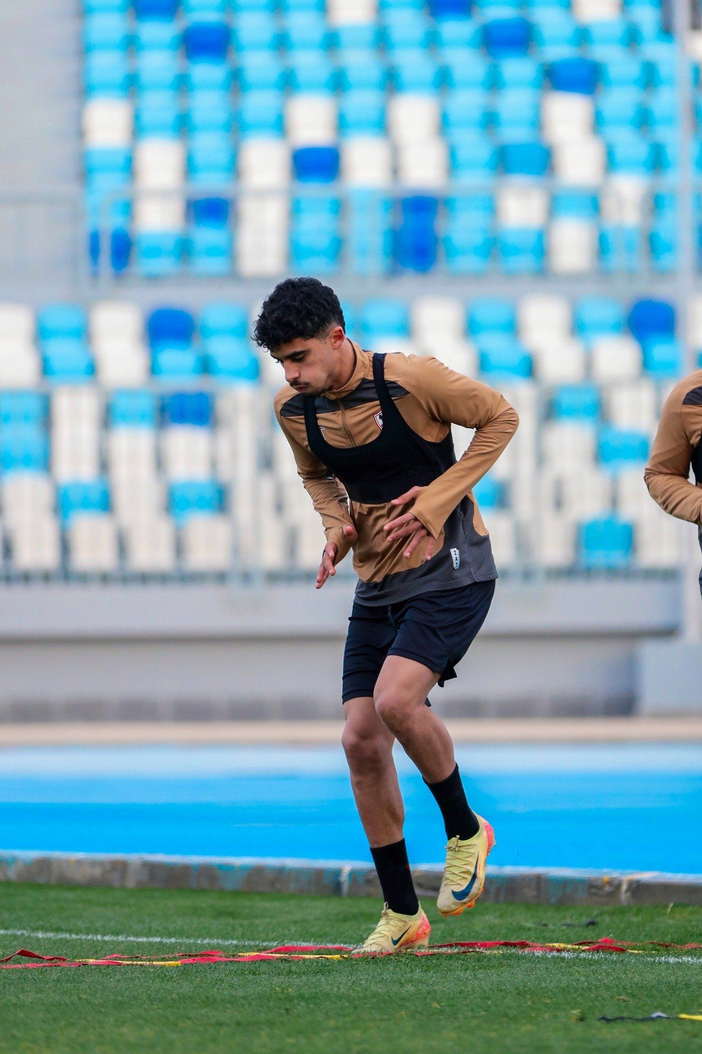 شاهد الزمالك يُنهي مرانه اليوم استعدادا لمواجهة الأهلى