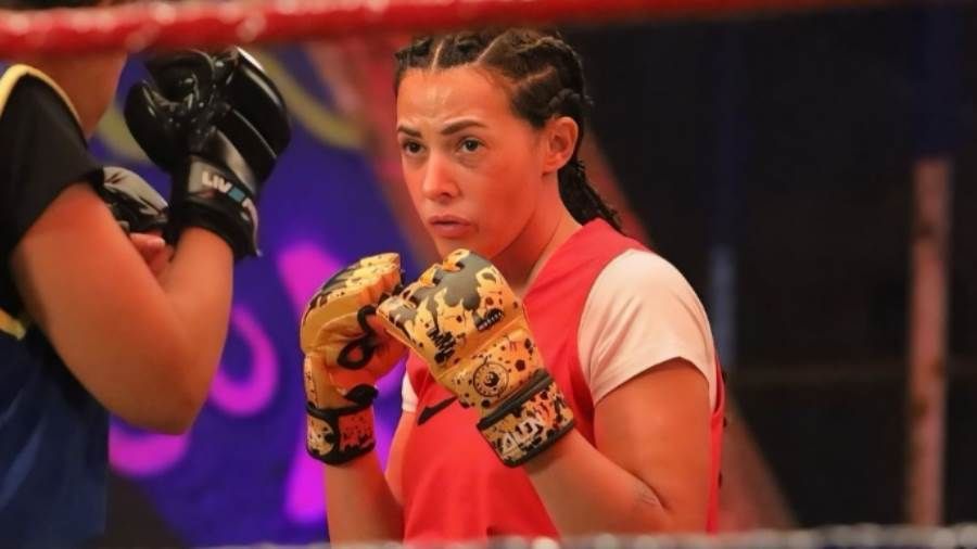 دنيا سمير غانم تنفي عرض فيلم "روكي الغلابة" في عيد الفطر نفت الفنانة دنيا سمير غانم عرض فيلمها روكي الغلابة في موسم عيد الفطر.ونشرت دنيا سمير غانم عبر حسابها على Ins إقرأ المزيد