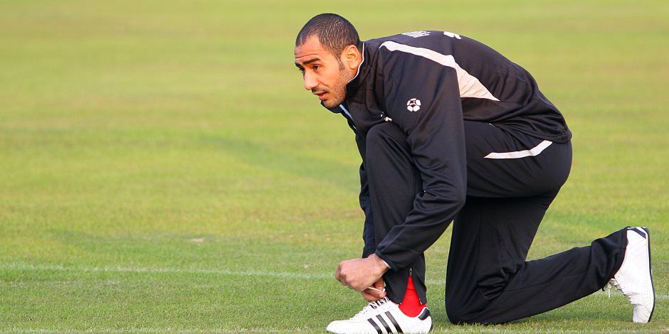 جلسة خاصة بين محمد شوقى ووسام أبو علي قبل مباراة الأهلى والزمالك