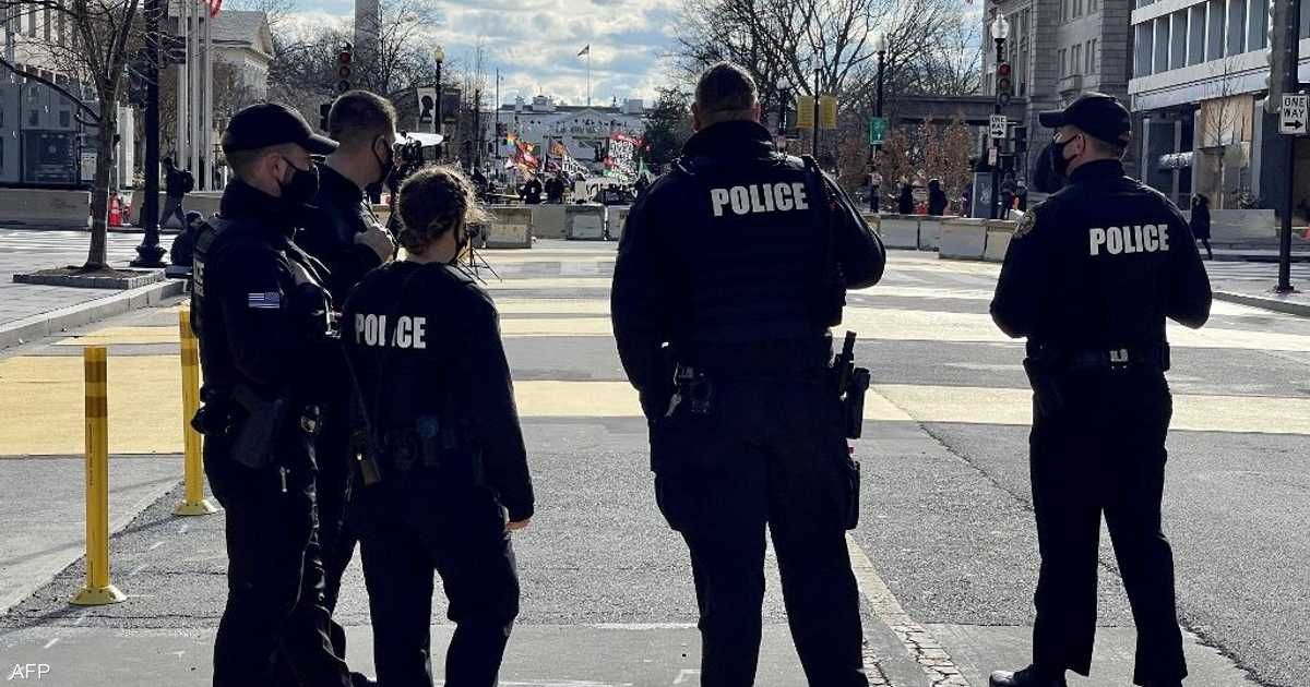 العالم اليوم - أميركا.. كلب يطلق النار من مسدس ويصيب صاحبه