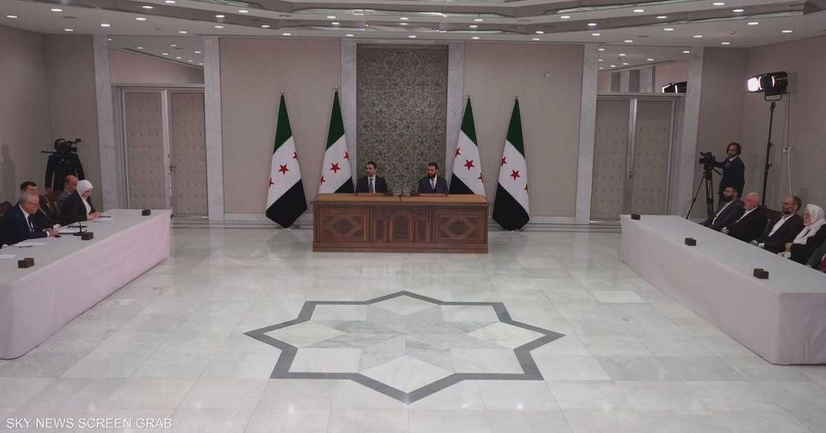 العالم اليوم - الإعلان الدستوري في سوريا.. جدل واسع ومخاوف من الإقصاء