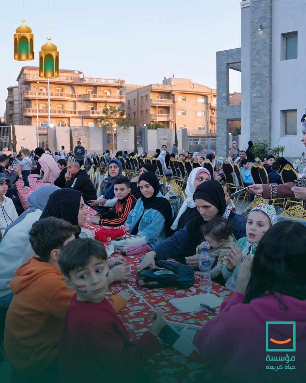 تحت مظلة التحالف الوطني.. حياة كريمة تنظم قوافل السعادة لدعم الأسرة الفلسطينية (صور)