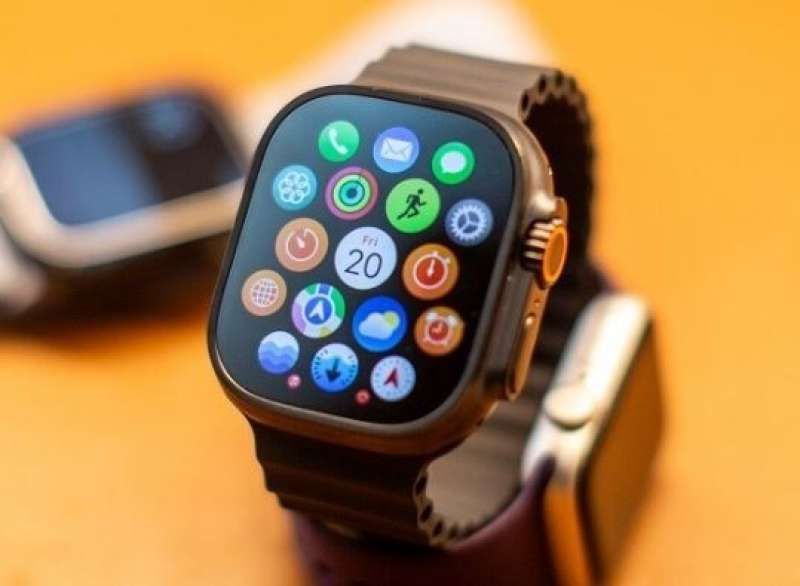 آبل تخطط لإطلاق ساعات ذكية مجهزة بكاميرات